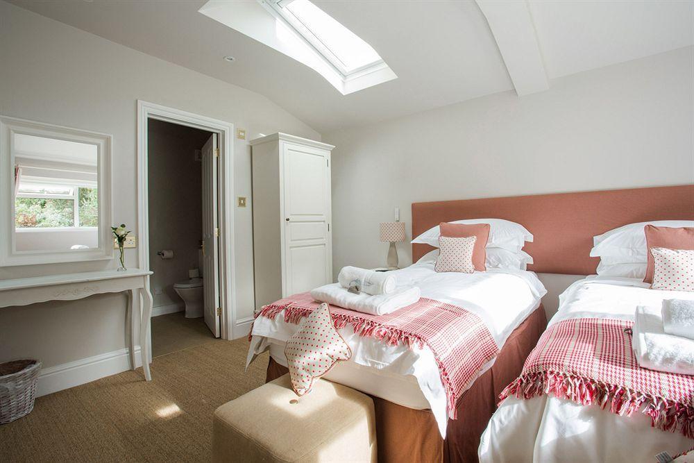 Grays Boutique B&B Bath Bagian luar foto A room at The Old Vicarage Hotel